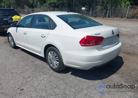 2015 Volkswagen Passat 1.8T S from USA, damaged, VIN 1VWAT7A33FC010281